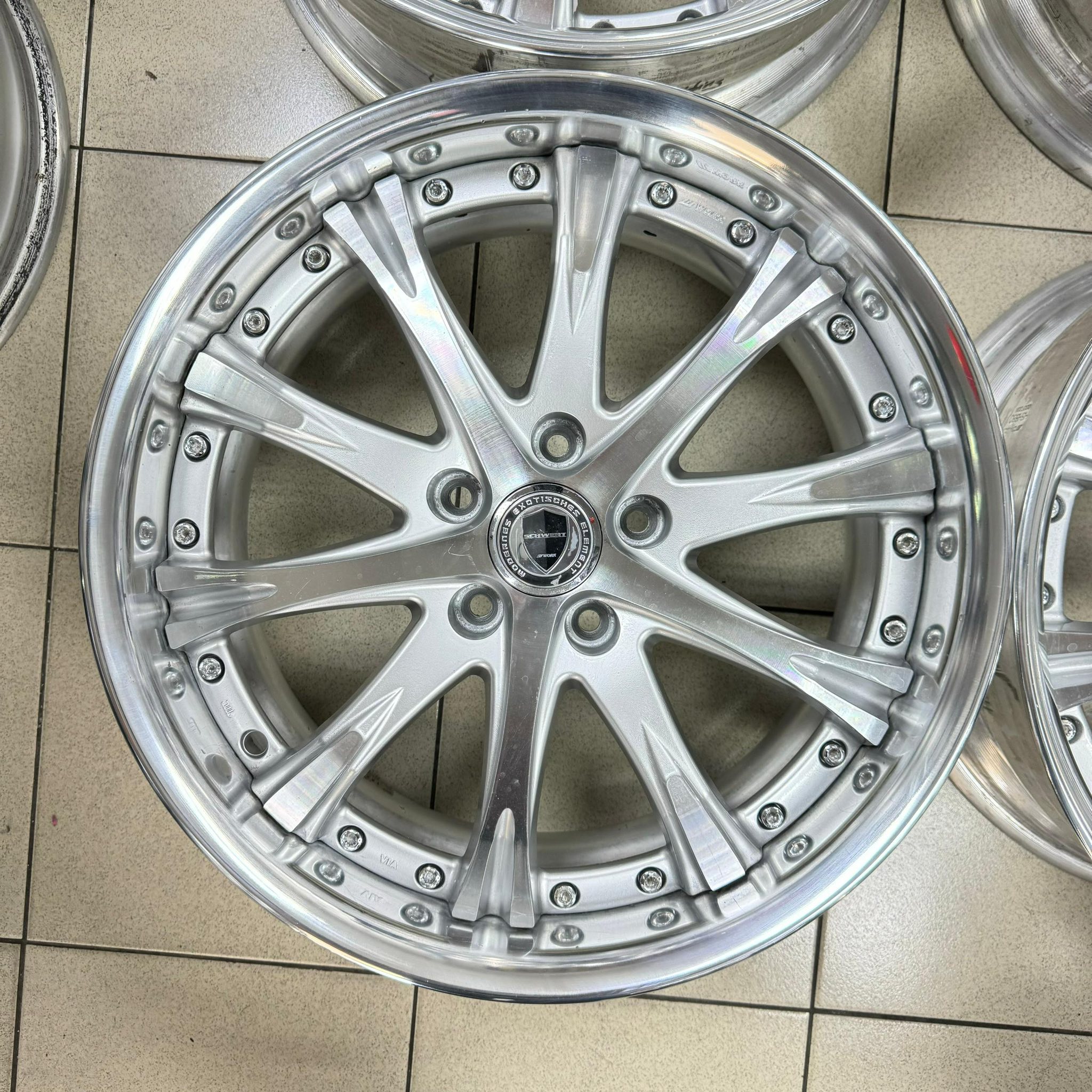 Rim Japan Work Schwert 18”?