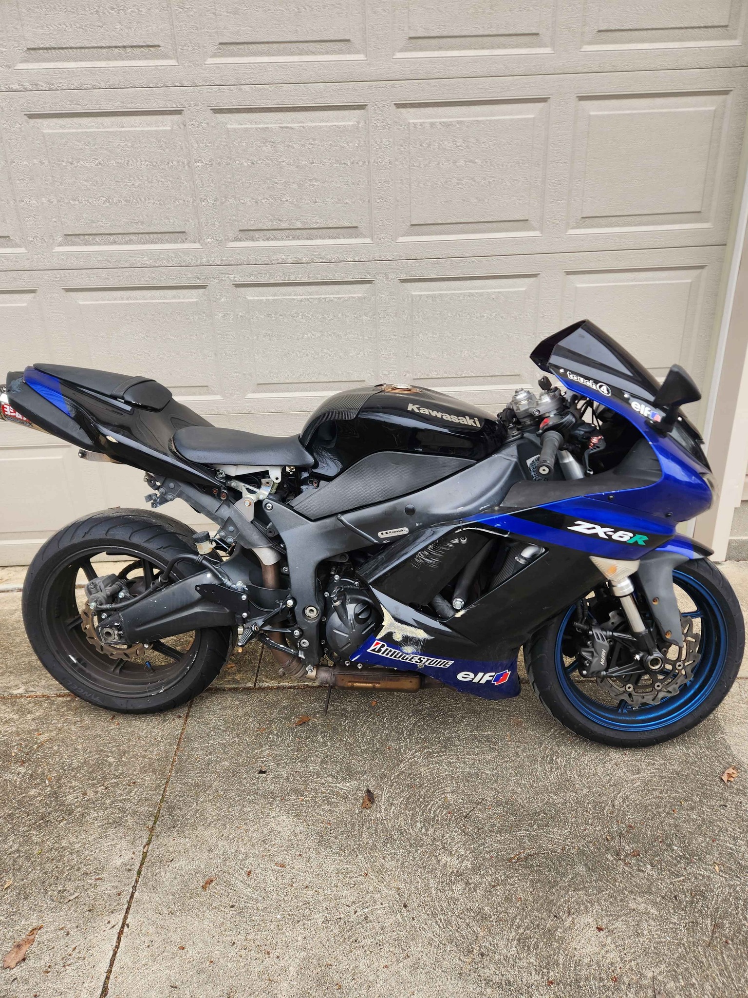 Kawasaki+z500+abs+with+4,000+miles.+Rear+tire+has+about+1,000+on+