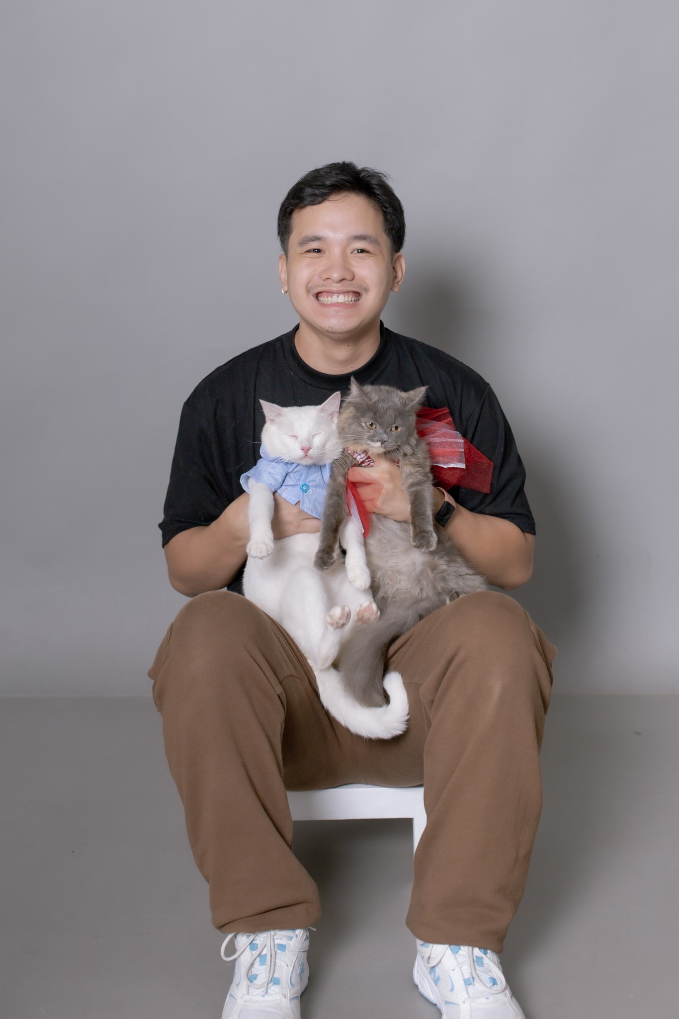 Book a... - Uclick Self-Portrait Studio - Cebu City