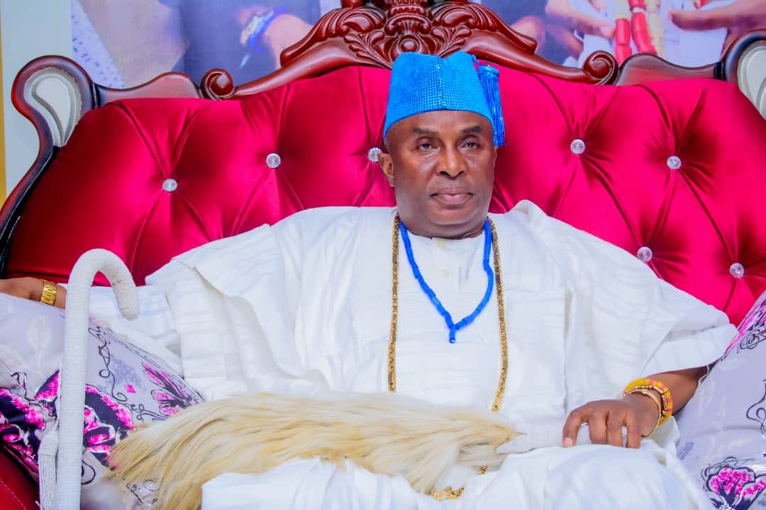 Alapomu Royal Trumpet Apomu... - Alapomu Royal Trumpet Apomu