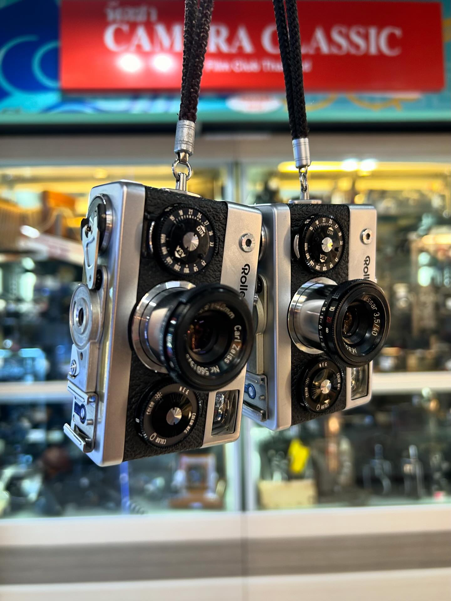 Rollei 35 camera with Carl Zeiss Tessar lens