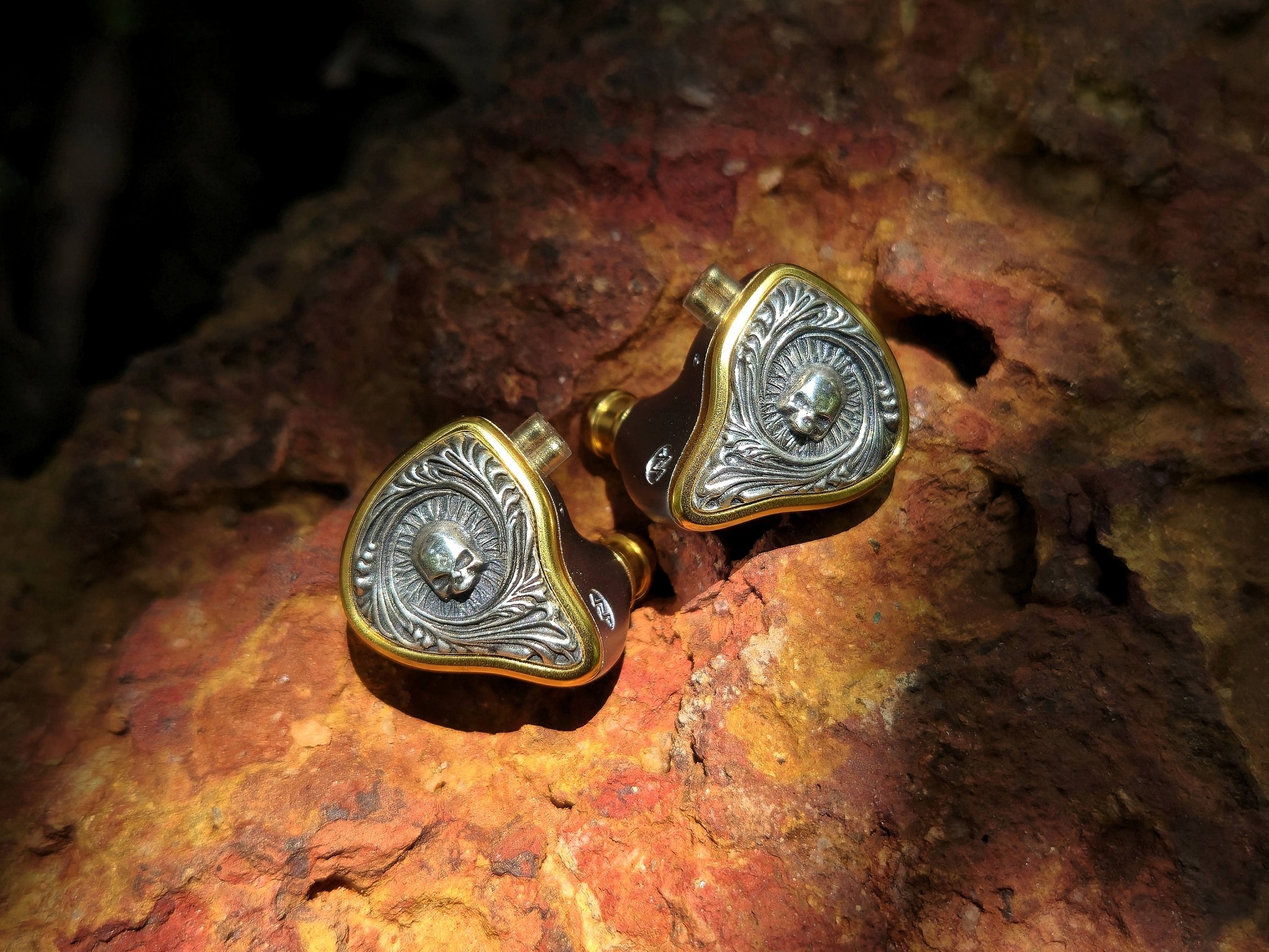 NM25 Ossuary Silver Edition IEM review