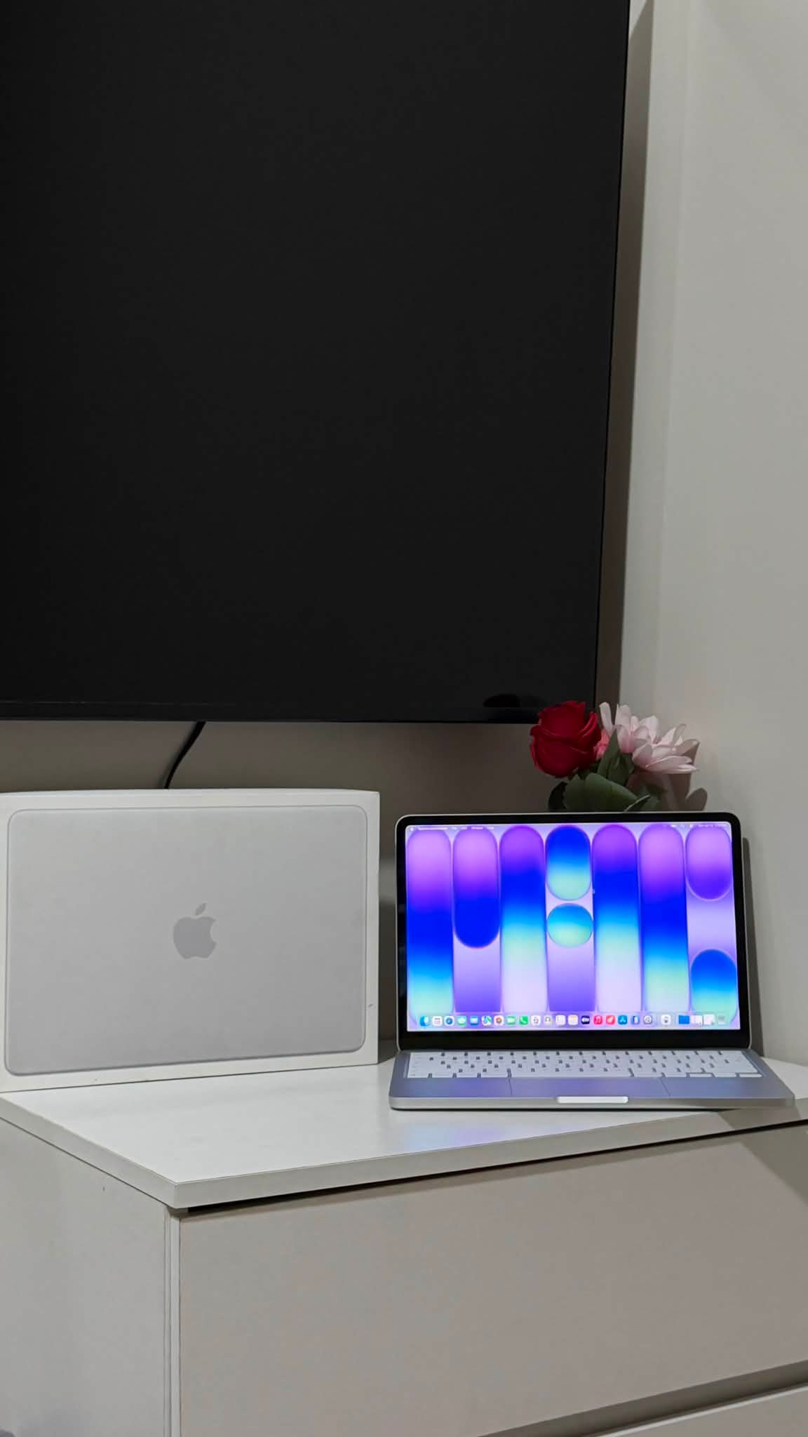 Macbook Neo 256GB Brand new sealed Not activated Never been open