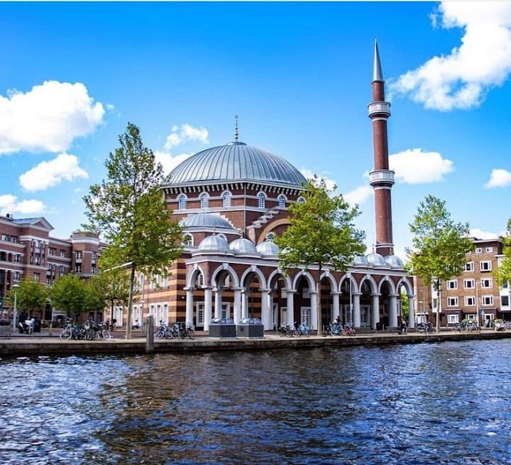 This is Saudia - 🕌 Grand Mosque of #Amsterdam,...