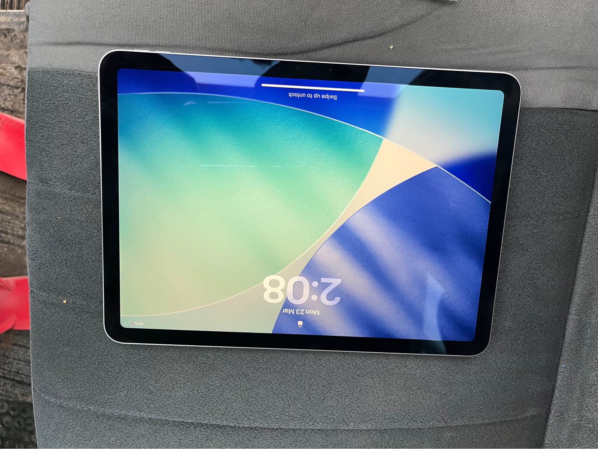 iPad Air M2 (6th Generation) - K3700 Apple M2 Chip 6th Generation 