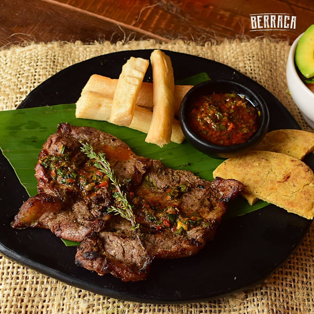 Berraca - ‼️Almuerza con Berraquera‼️ Chatas 🤤 Lomo ancho...