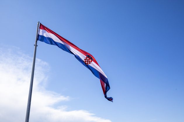 HDZ - Hrvatska... - HDZ - Hrvatska demokratska zajednica
