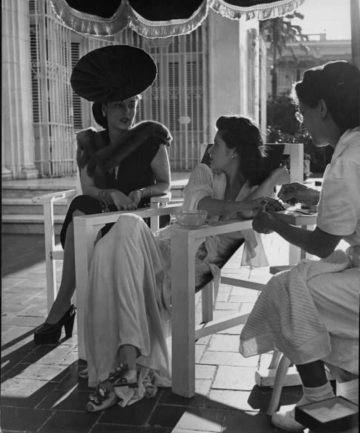 Cuba Edition: 1939-11-Vanidades vintage Cuban magazine/revista