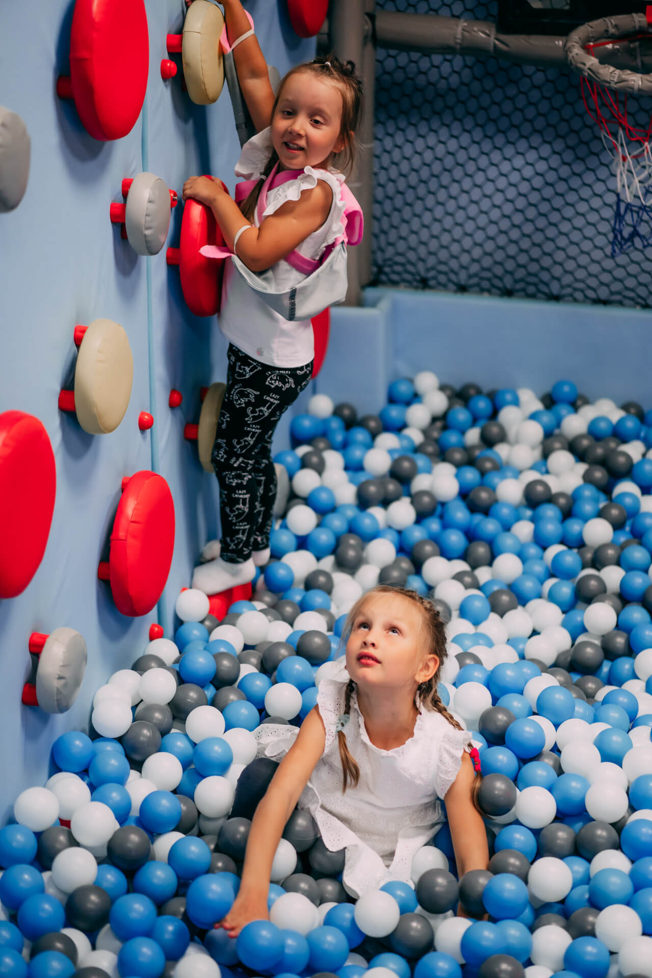 PlayRoom.lv