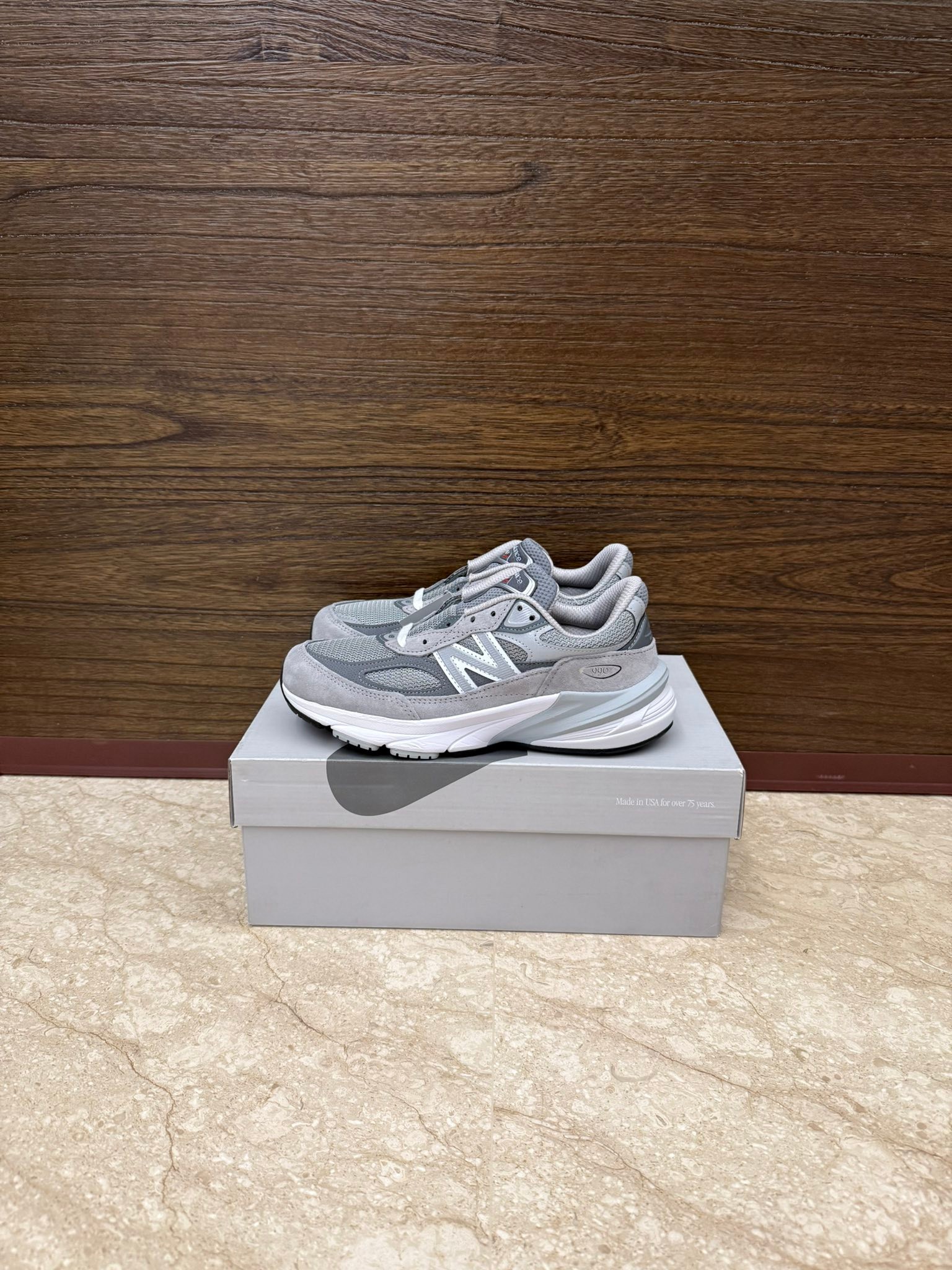 NEW BALANCE 交易中| Facebook