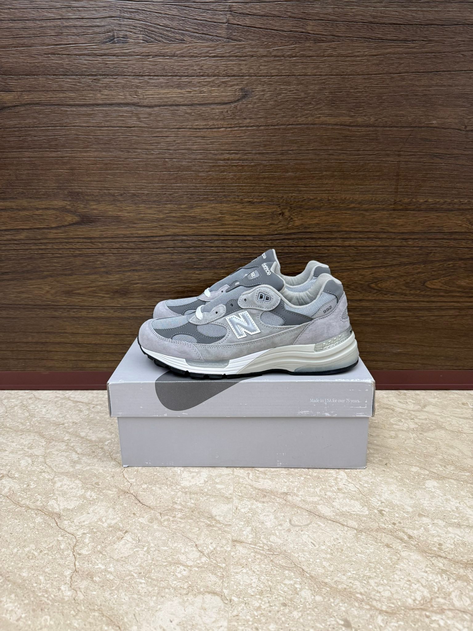 NEW BALANCE 交易中| Facebook