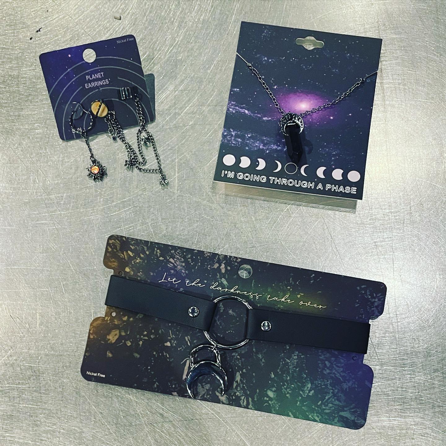 Hot Topic Outlet Howell added a... - Hot Topic Outlet Howell