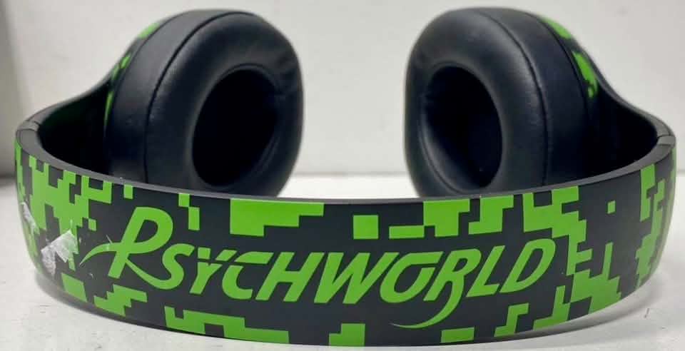 PsychWorld Beats Studio 3 Out Now!!!! Limited!!! 🔐 Beats by Dre ❤️