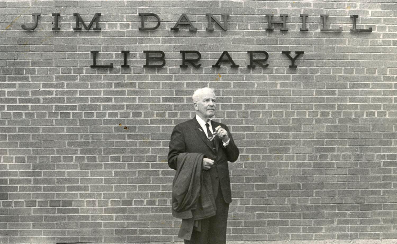 Radford University... - Radford University Carilion Library