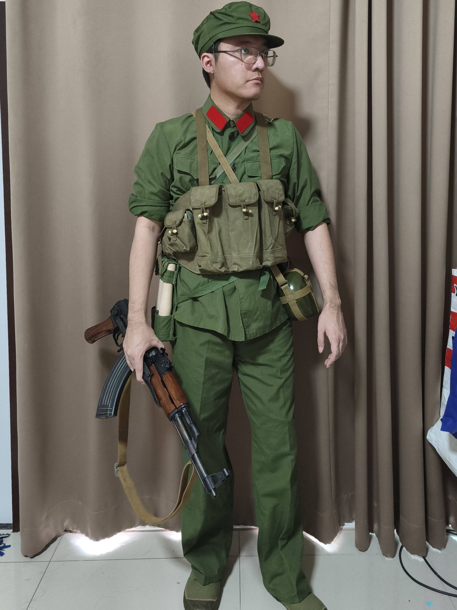 Chinese infantryman gear in 1979 war