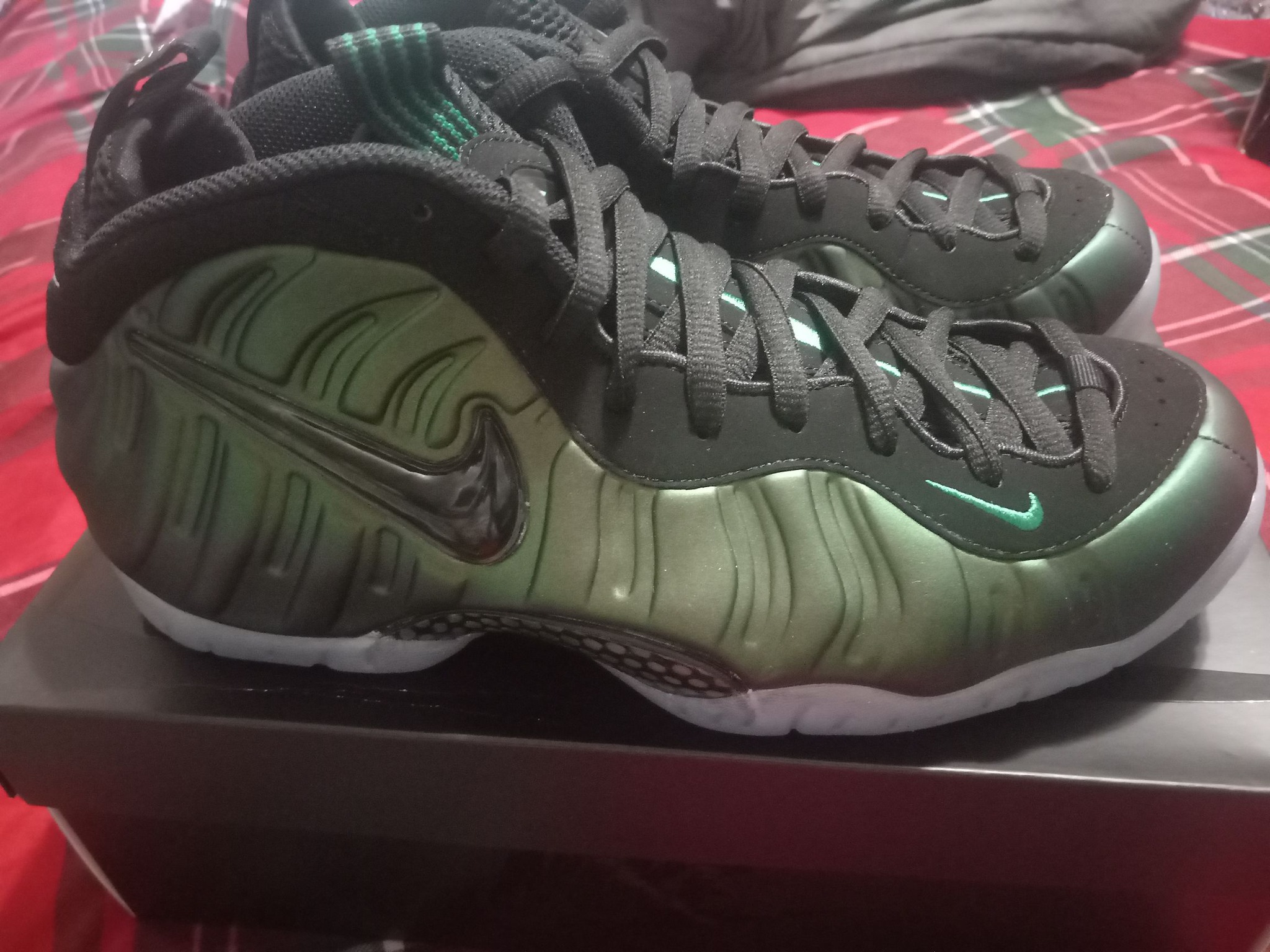 Would you buy 2013 Nike Foamposite One sneakers?