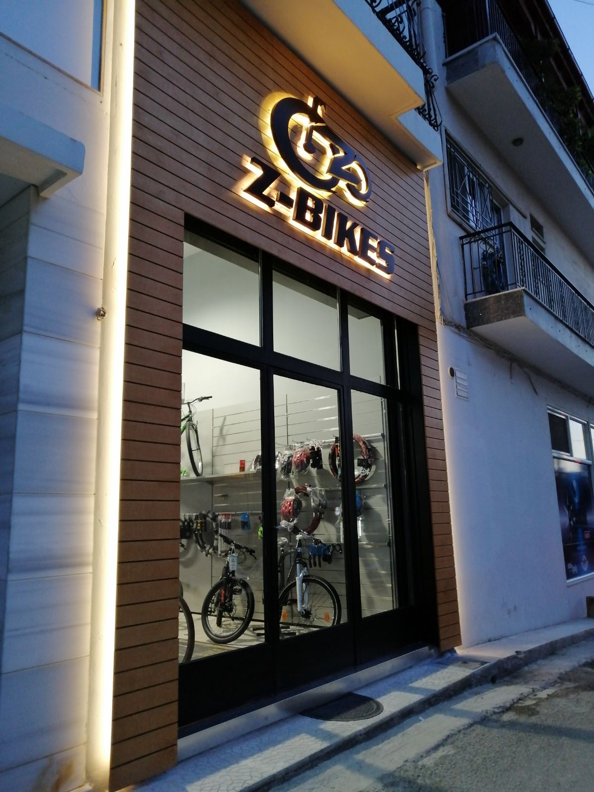 Z-Bikes | Acharne