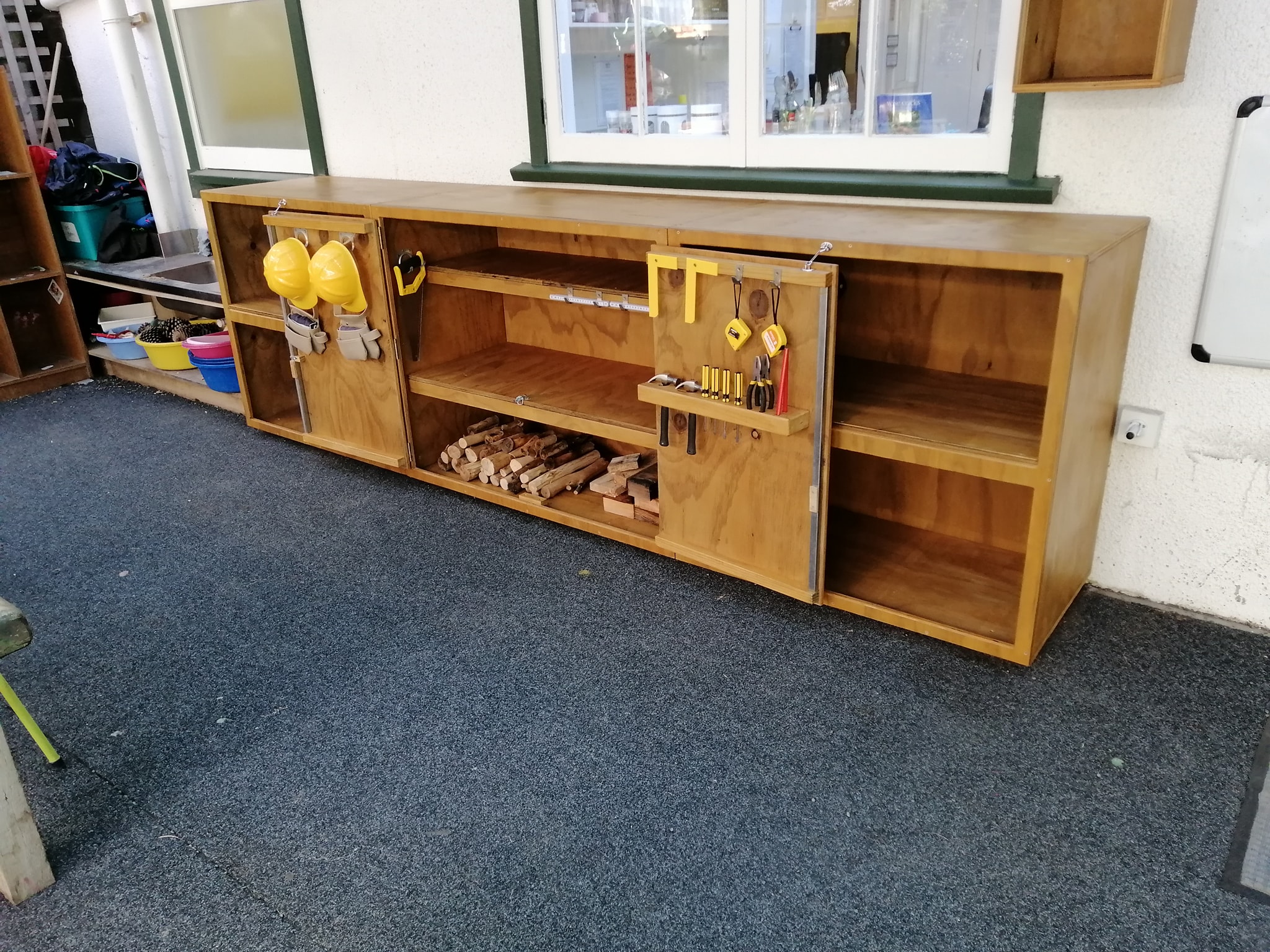 Sambuild Carpentry and maintenance services