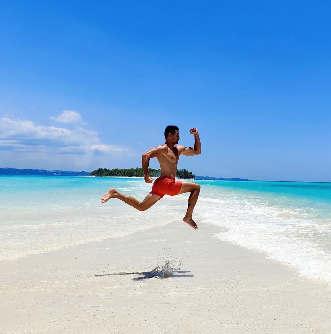 🥊 La théorie : Un coach pro et serein. 😎 💀 La réalité : Prendre un ...