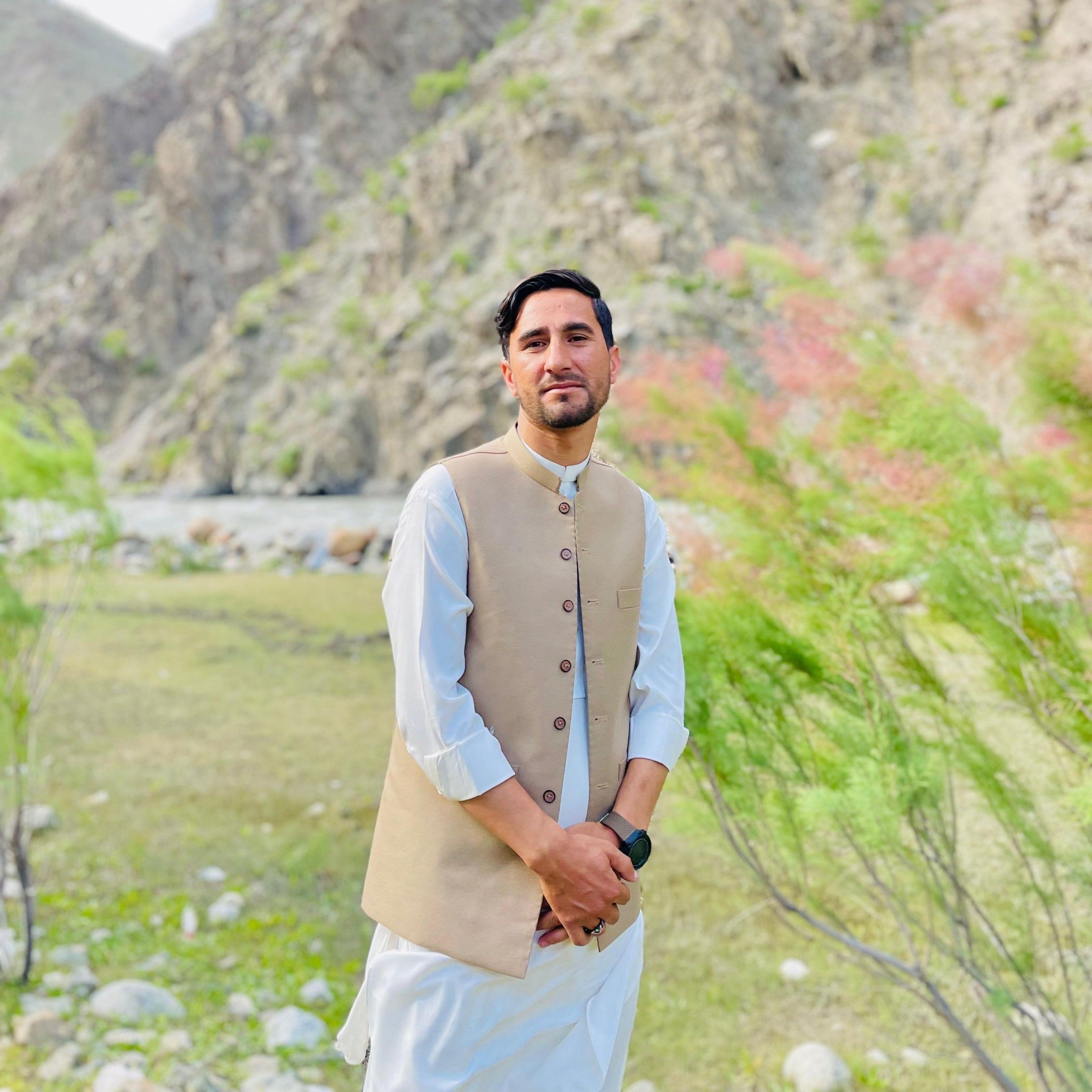 anwar-kn-izhar-ali-khan-brar-bo-khafa-hotam-tasar-ha-facebook