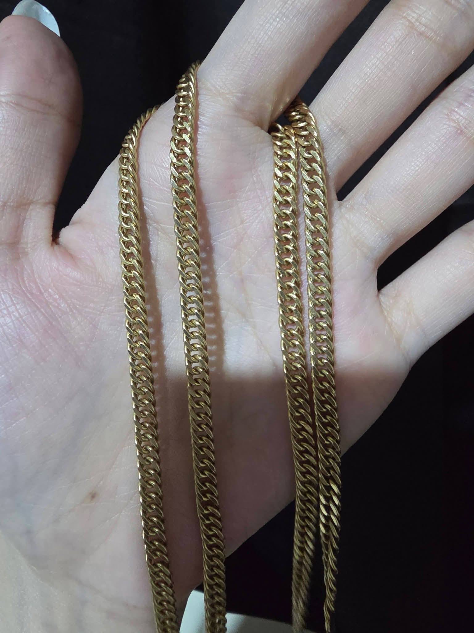 18K NECKLACE 13.2GRAMS 10/10 condition. 7300PER GRAM FIX PRICe 