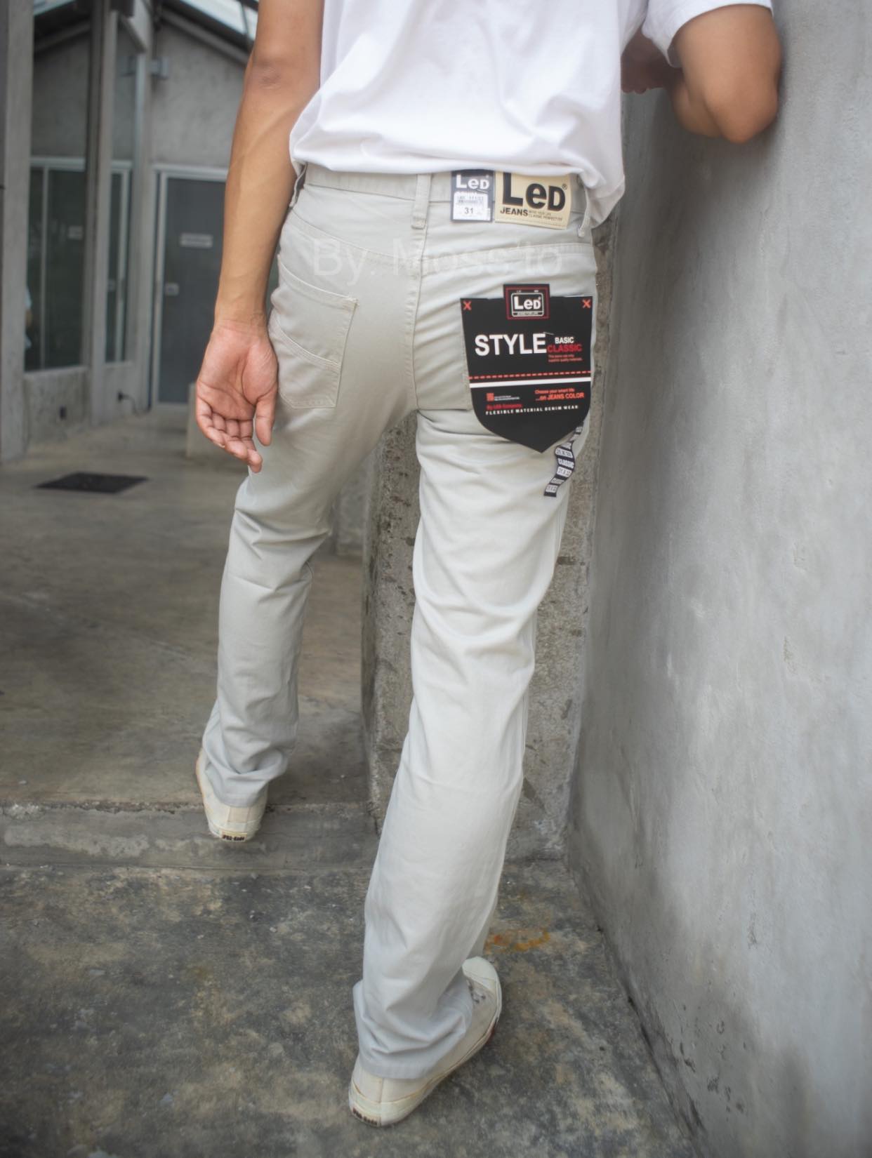 สินค้ายังพร้อมส่งทุกสีทุกไซส์นะครับ - LeD Jeans Thailand | Facebook