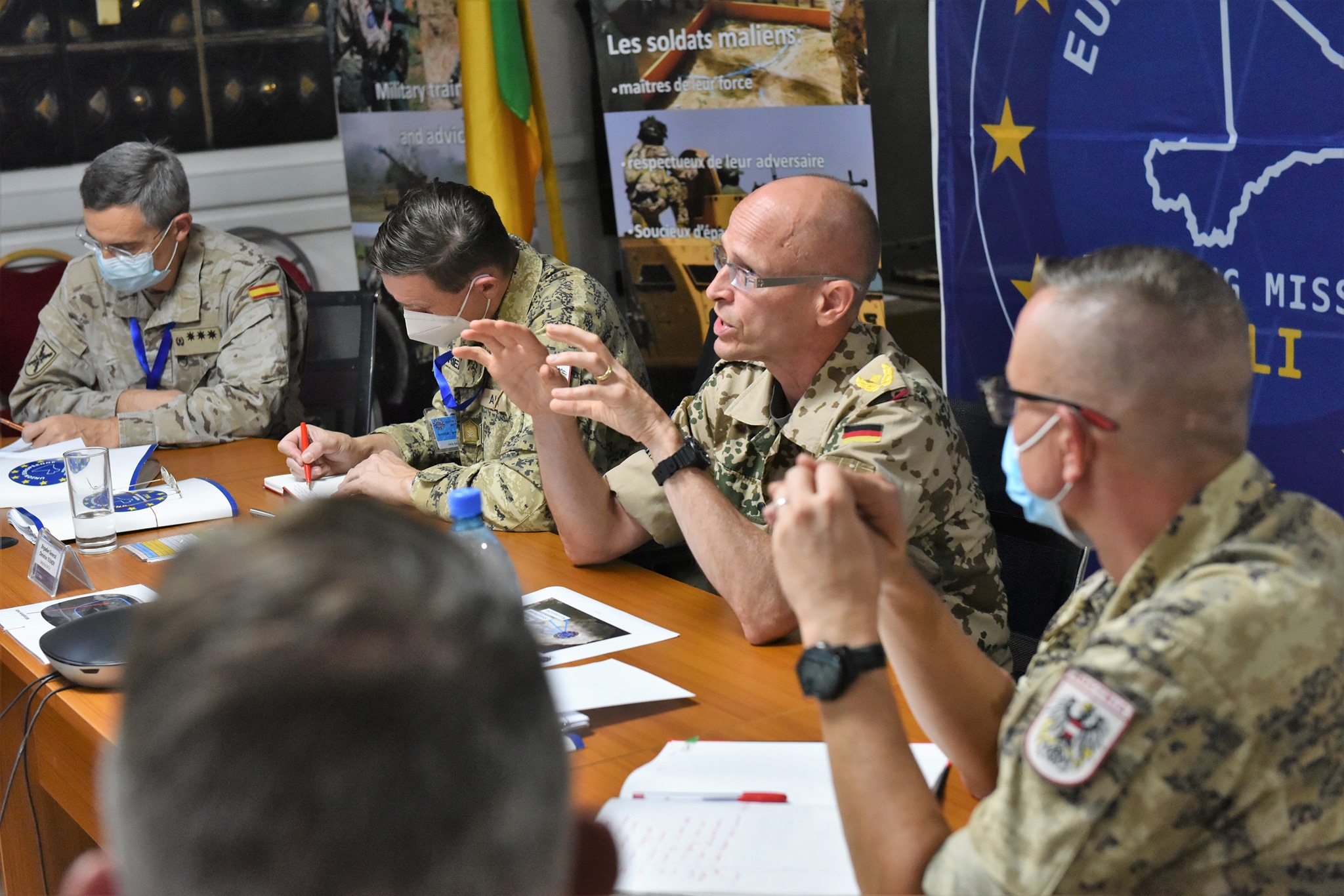 EUTM Mali - First recce Brigadier General Riener...
