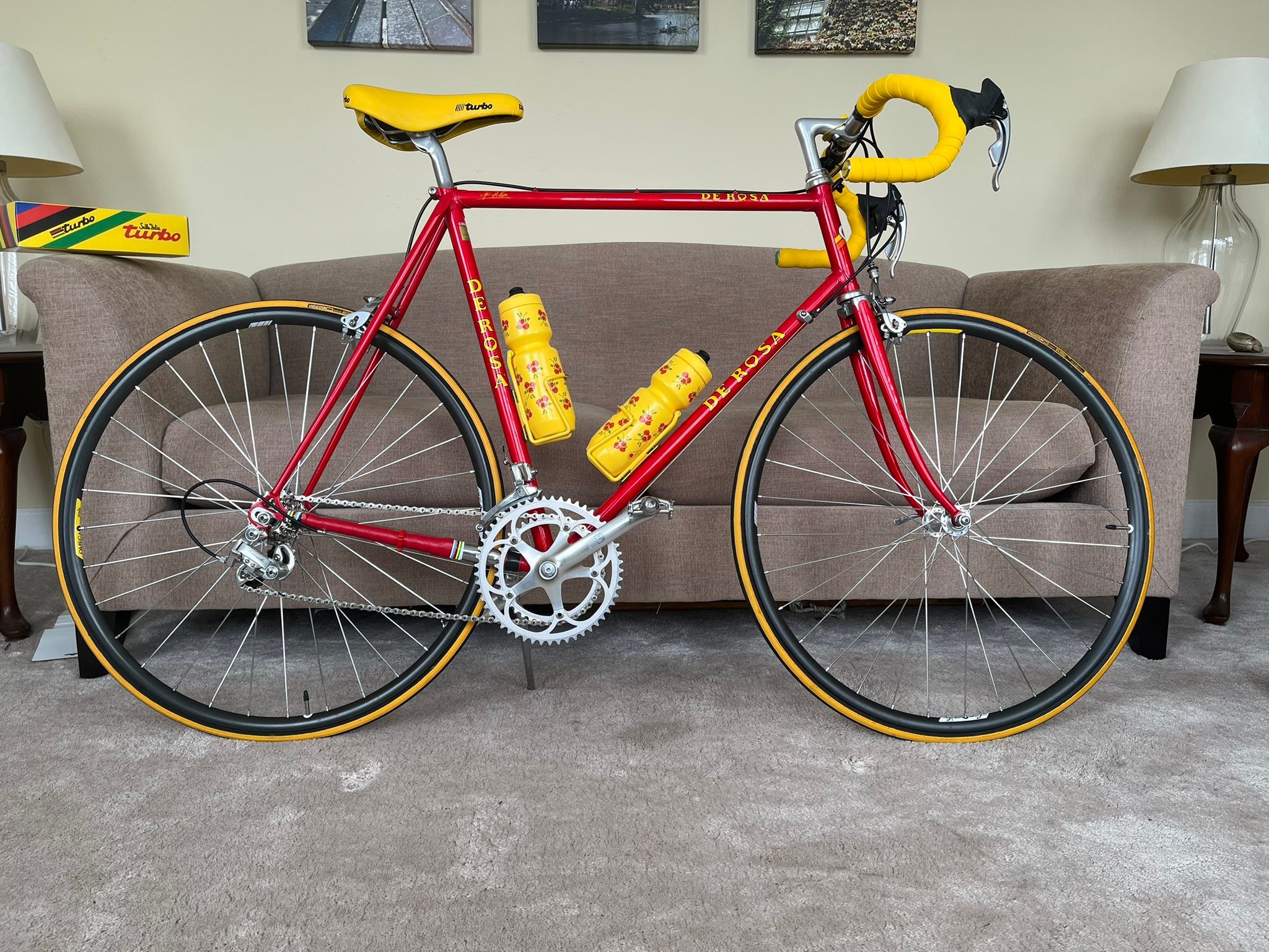 De Rosa bike with Campagnolo Bora Ultra 2 wheels and Ultegra crank