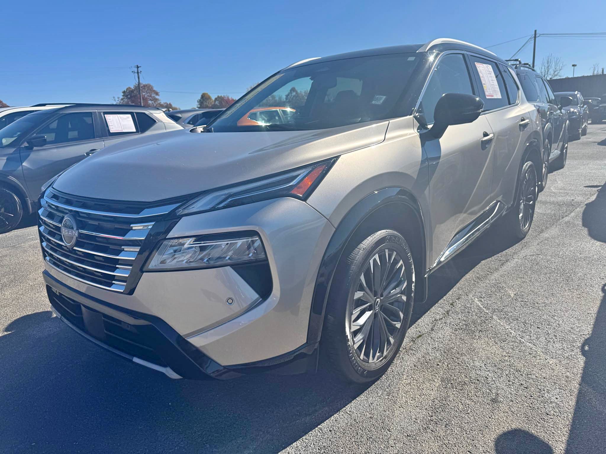 Nissian Rogue In Liberty Tn