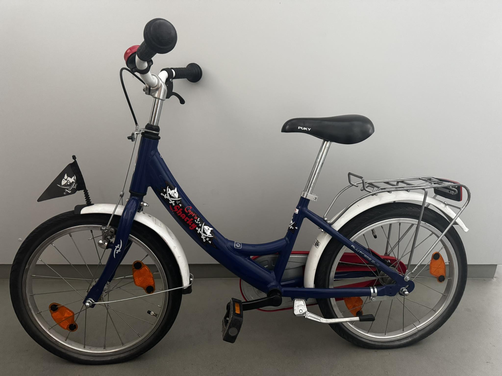 ybag lenkertasche Commuter - Nachhaltige Fahrradtasche Laptop - Gepäckträgertasche für Büro mit 4 Fächer | Innentaschen | Flaschennetz | Regenschutz Category:Pedale_Pedalachse: SCM 435 Chromoly Stahl Teeth:50T Box contents Neo gloves Lobster Mitten