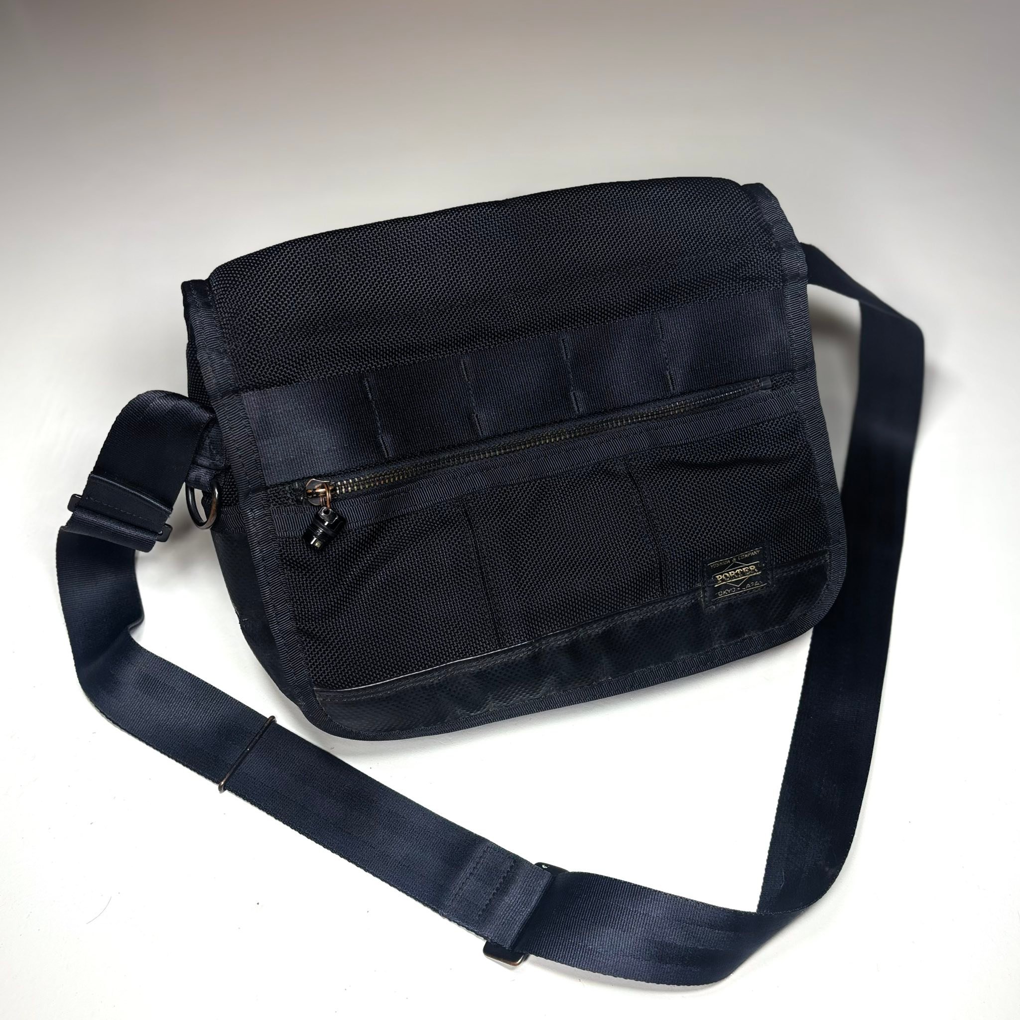 Porter-Yoshida & Co. Heat shoulder bag. made from durable 