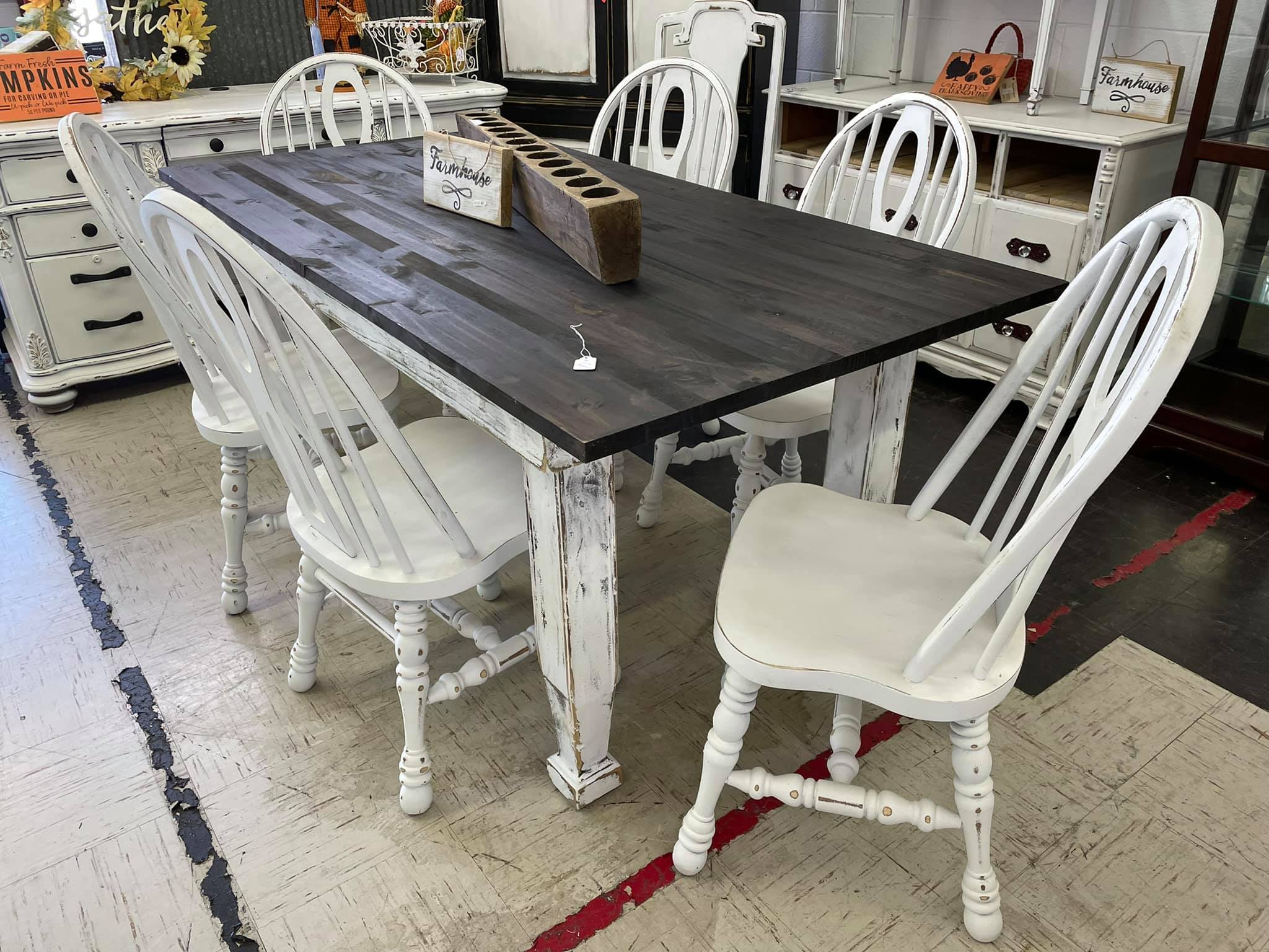 Garage sale find: 6 chairs and table for $20