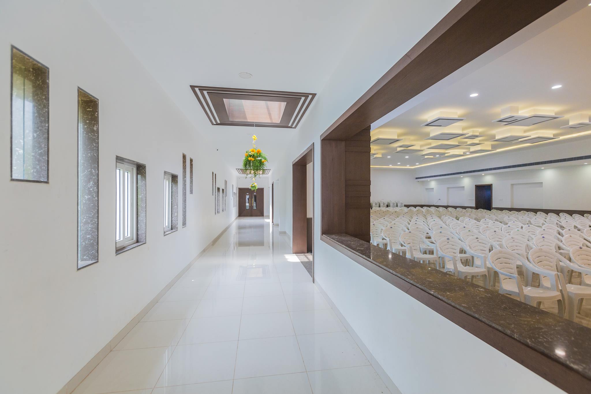 R.A.R MAHAL A/C | Tiruchirappalli