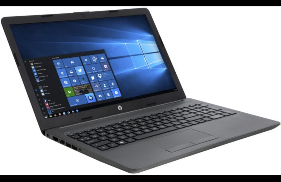 HP 250 G7 15,6 Pollici &ndash; Intel I5-1035G1, 8GB RAM, 256GB SSD, Windows 10, Usato In Buone Condizioni