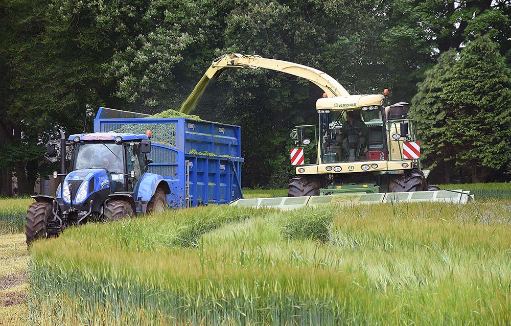 Broomhall - Lorry Driver - Class 2 Full-time job Broomhall Feeds ...