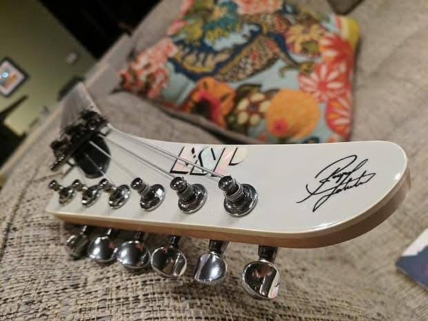 ESP Roope Latvala RS-II Custom Shop star body guitar