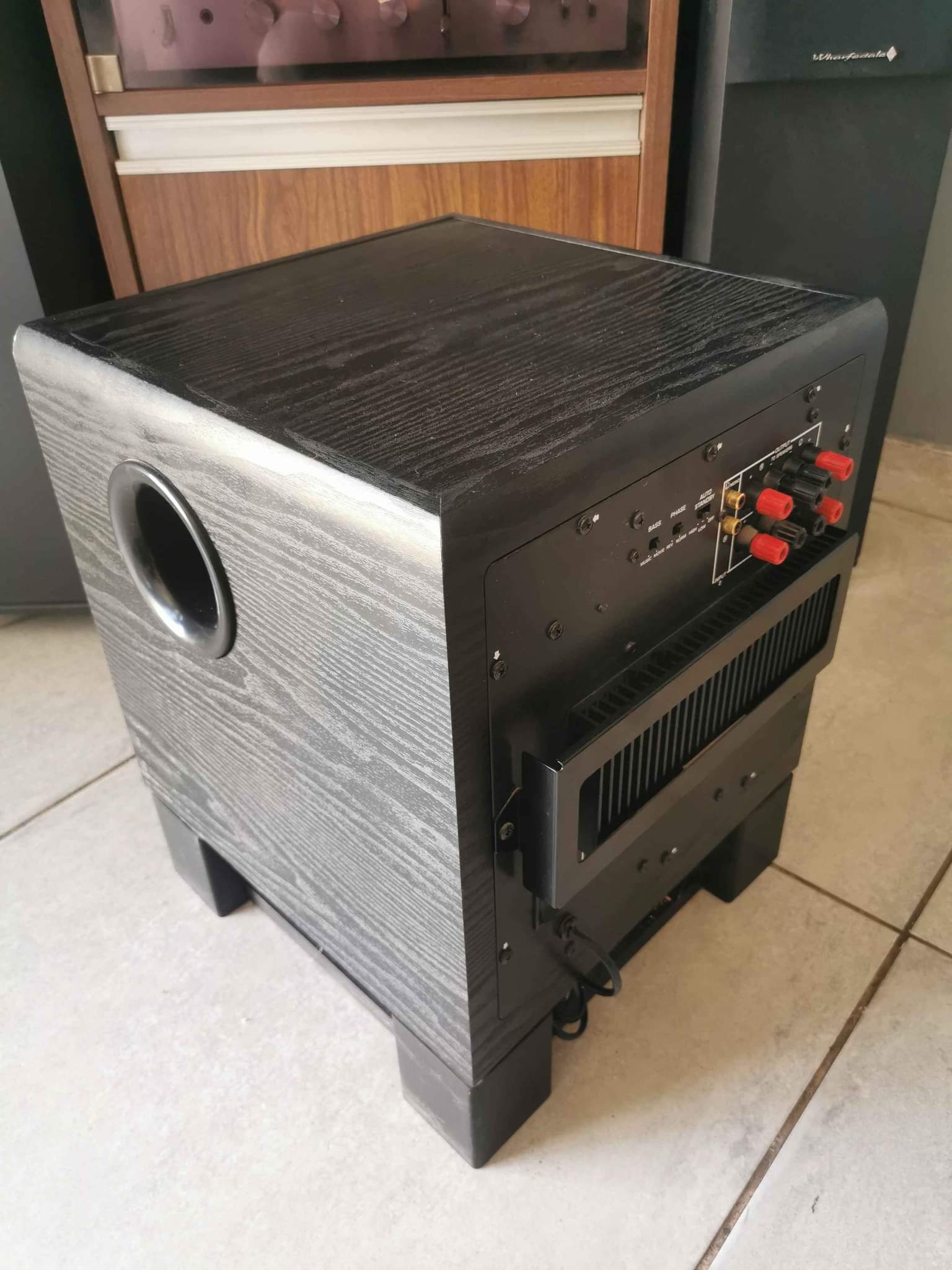 Yamaha Yst-Sw320 active subwoofer - Speakers & Subwoofers 