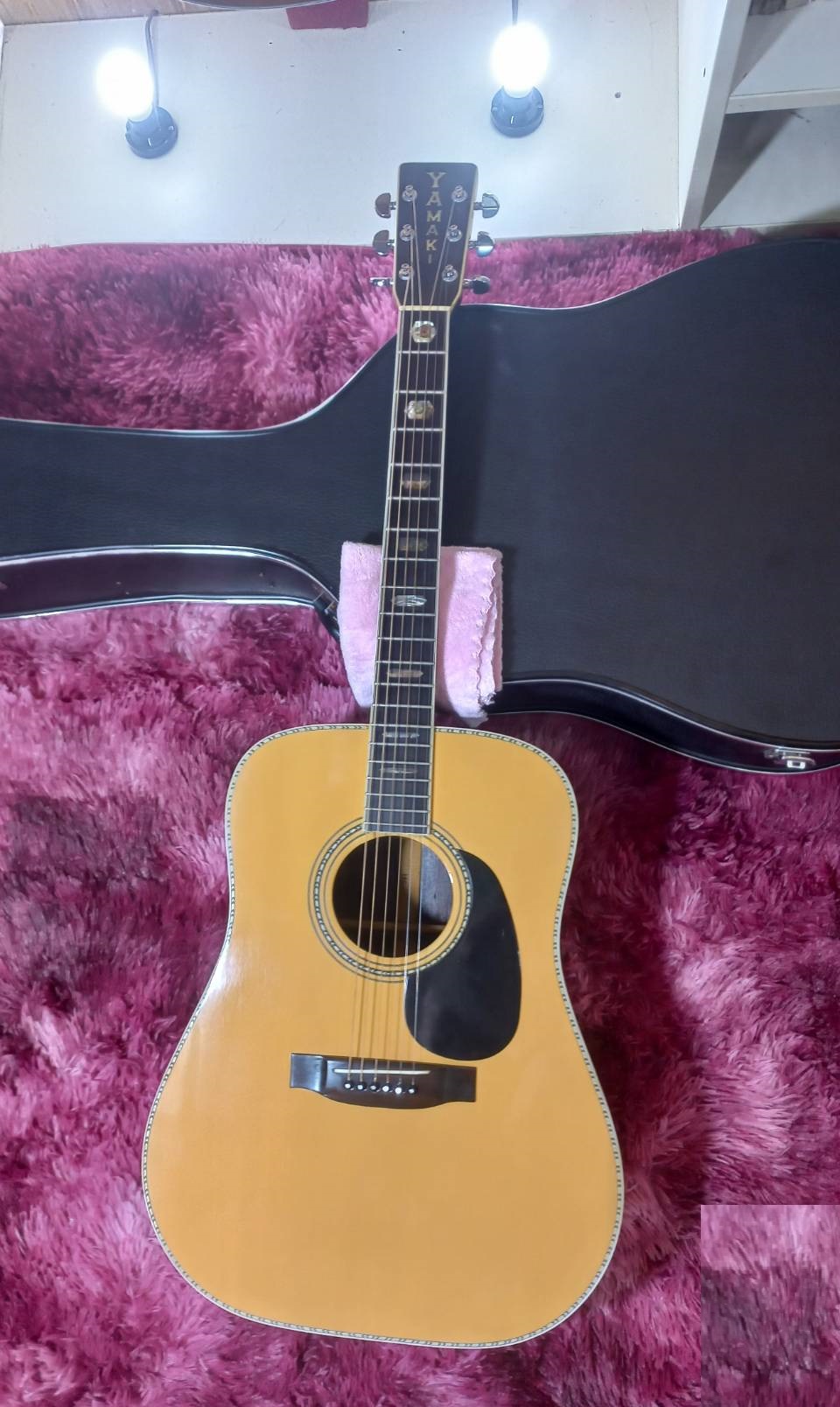 Yamaki F-160 guitar specifications and features