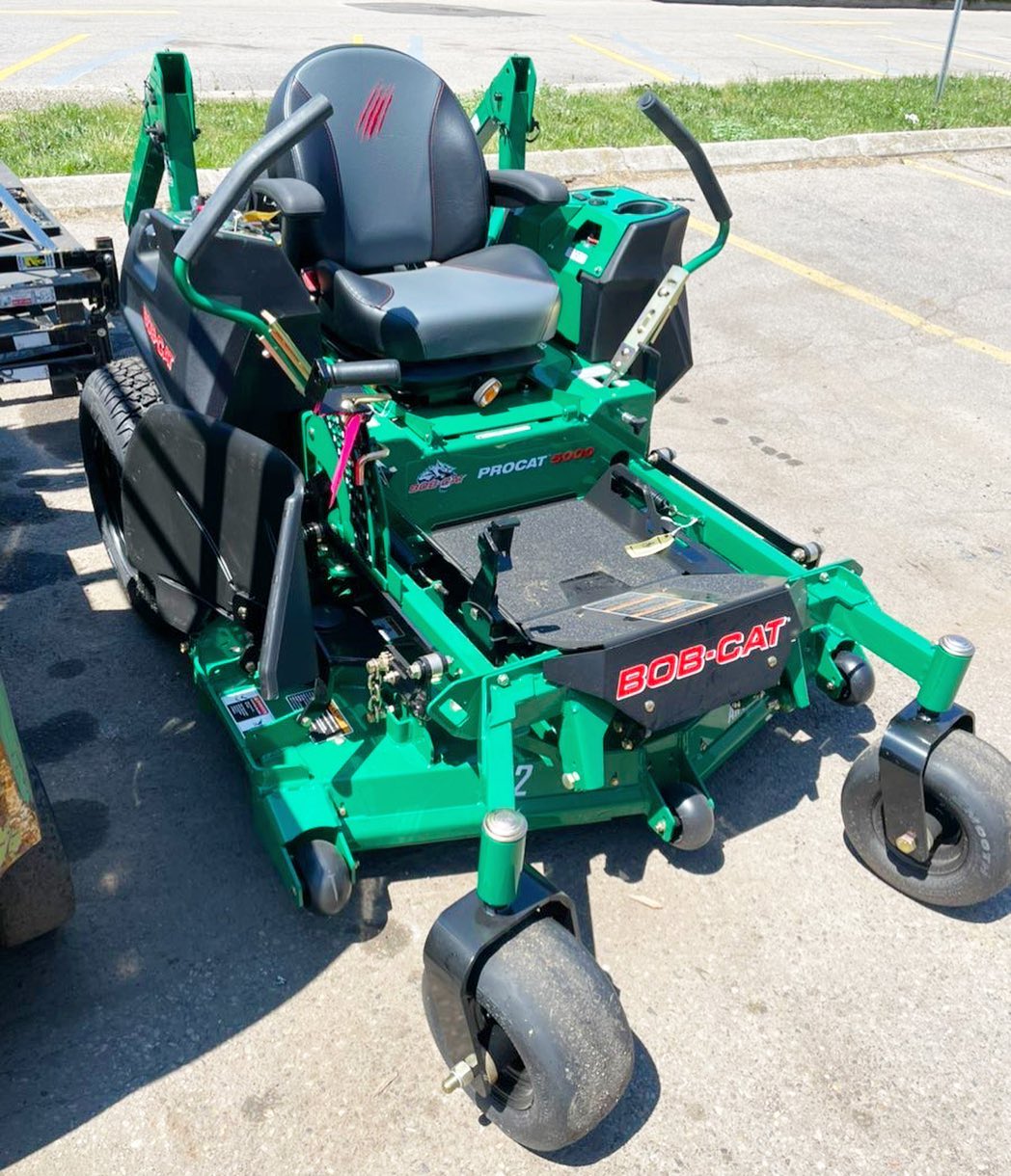 🚨New equipment🚨This Bobcat Procat 5000 Zero Turn Mower is ready to go ...