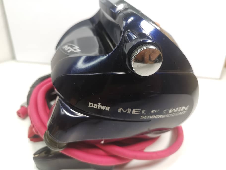 Shimano 3000 Kanzen Fukase special limited edition reel