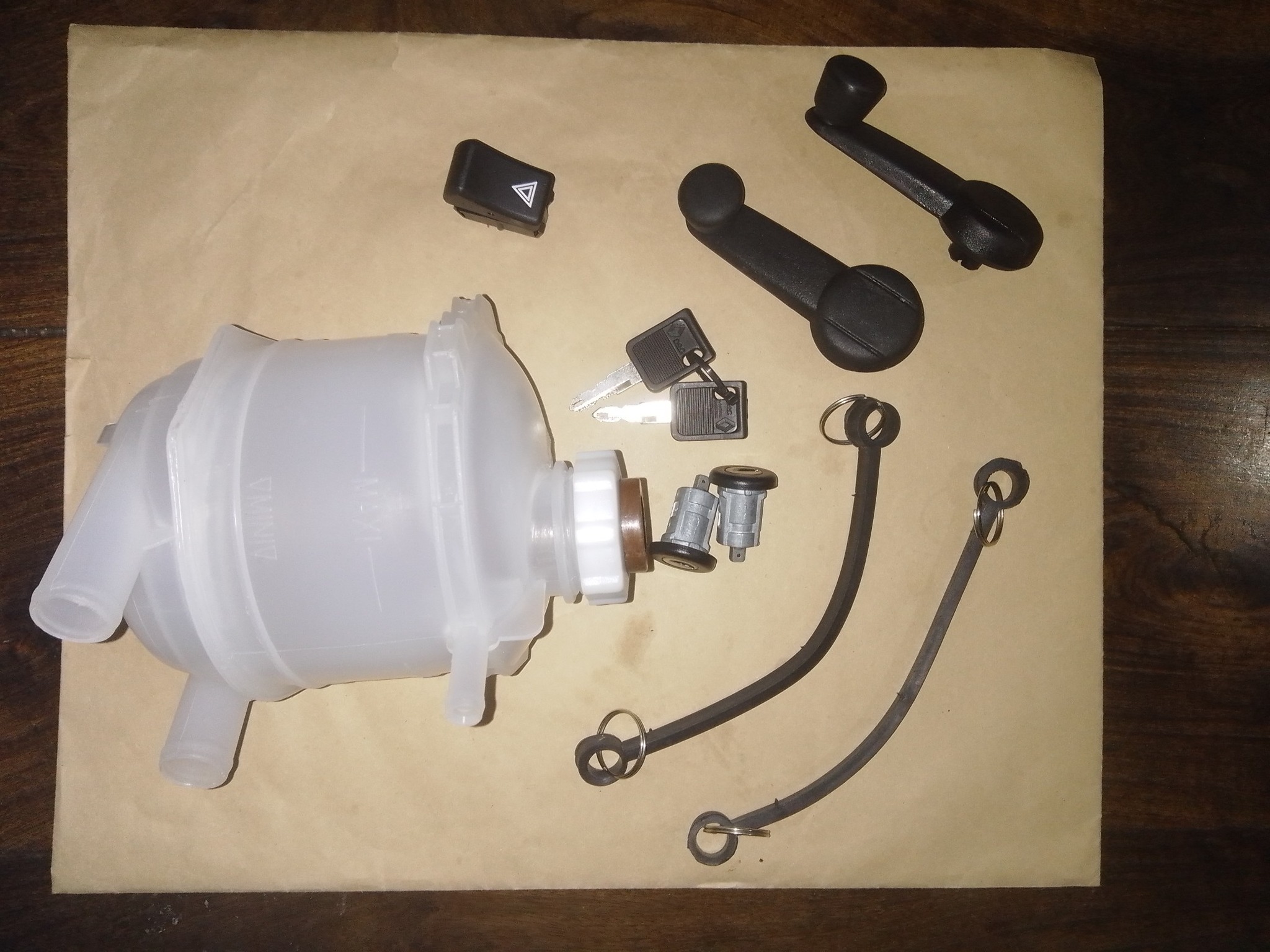 NORTH AMERICAN WINNEBAGO LESHARO OWNERS | For LS Reservoir with cap ...