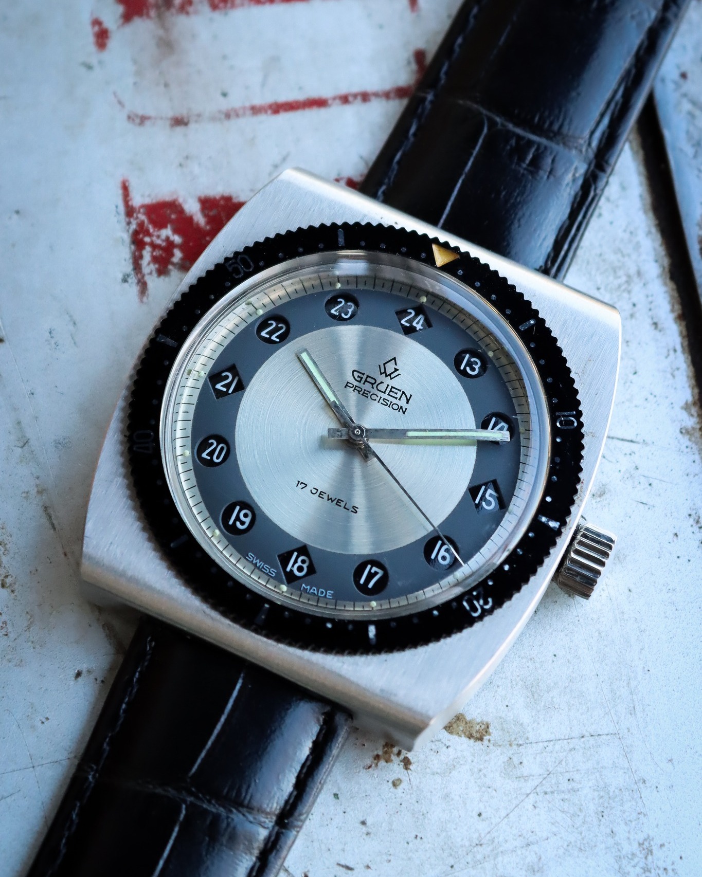 Gruen Airflight watch from the 1970s with bullseye dial