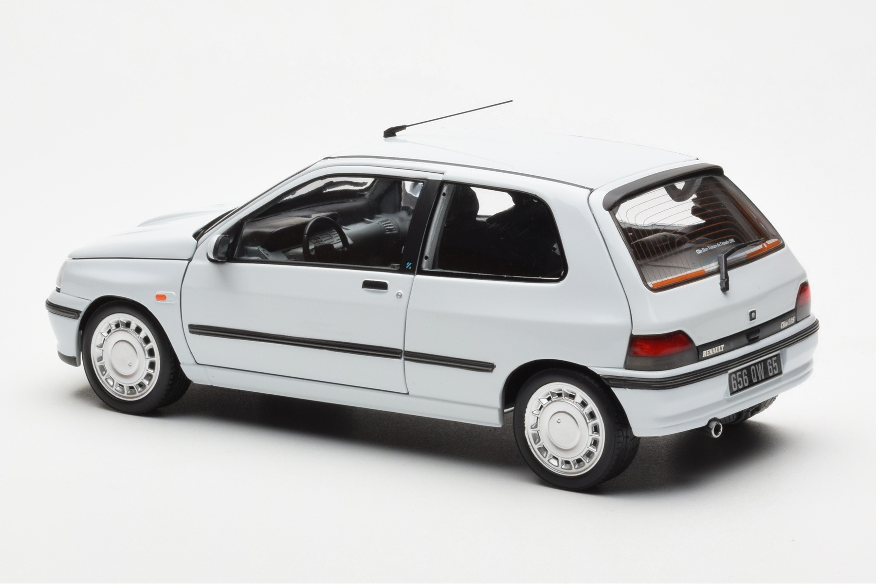 Ph.1 NOREV 1/18 クリオ 16S 16V) (ルーテシア ルノー