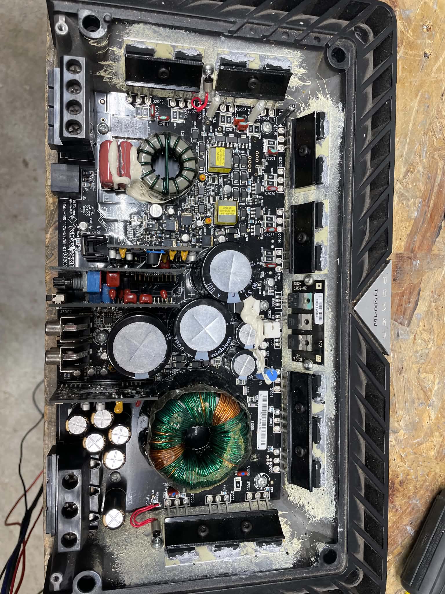 Rockford Fosgate Power T1500-1bd สรลัง 120 توسسا بوسياً 1 T1500 