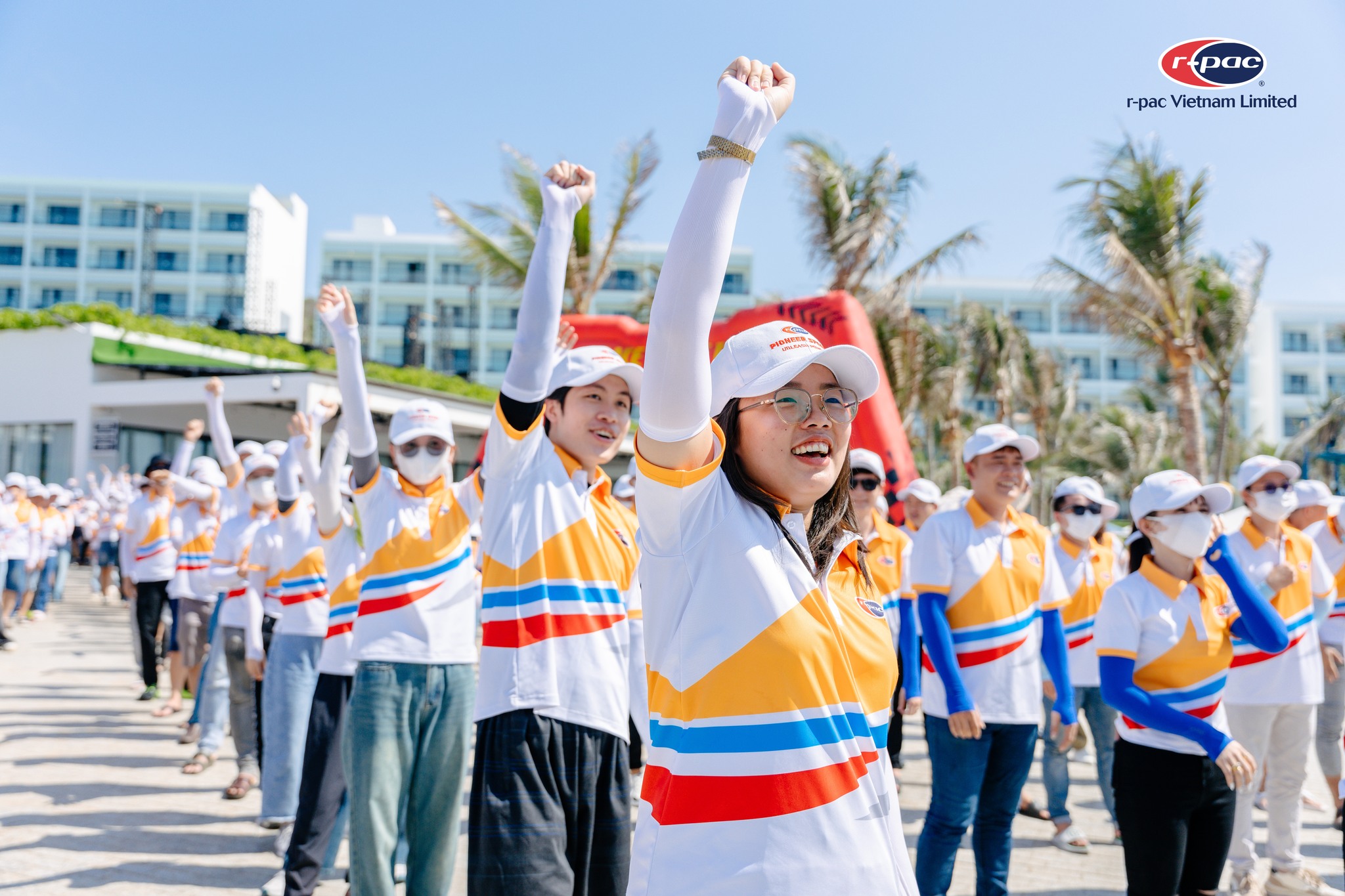 R-pac Việt Nam - Cùng với nhau, chúng ta đã tạo nên một...