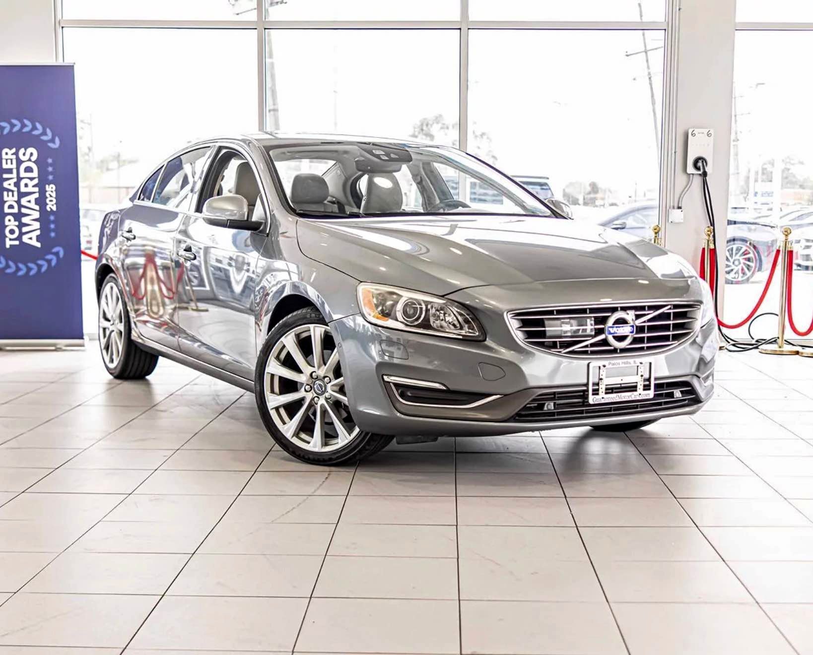 2016 Volvo S60 · T5 Inscription Platinum Sedan 4D - Cars & Trucks ...