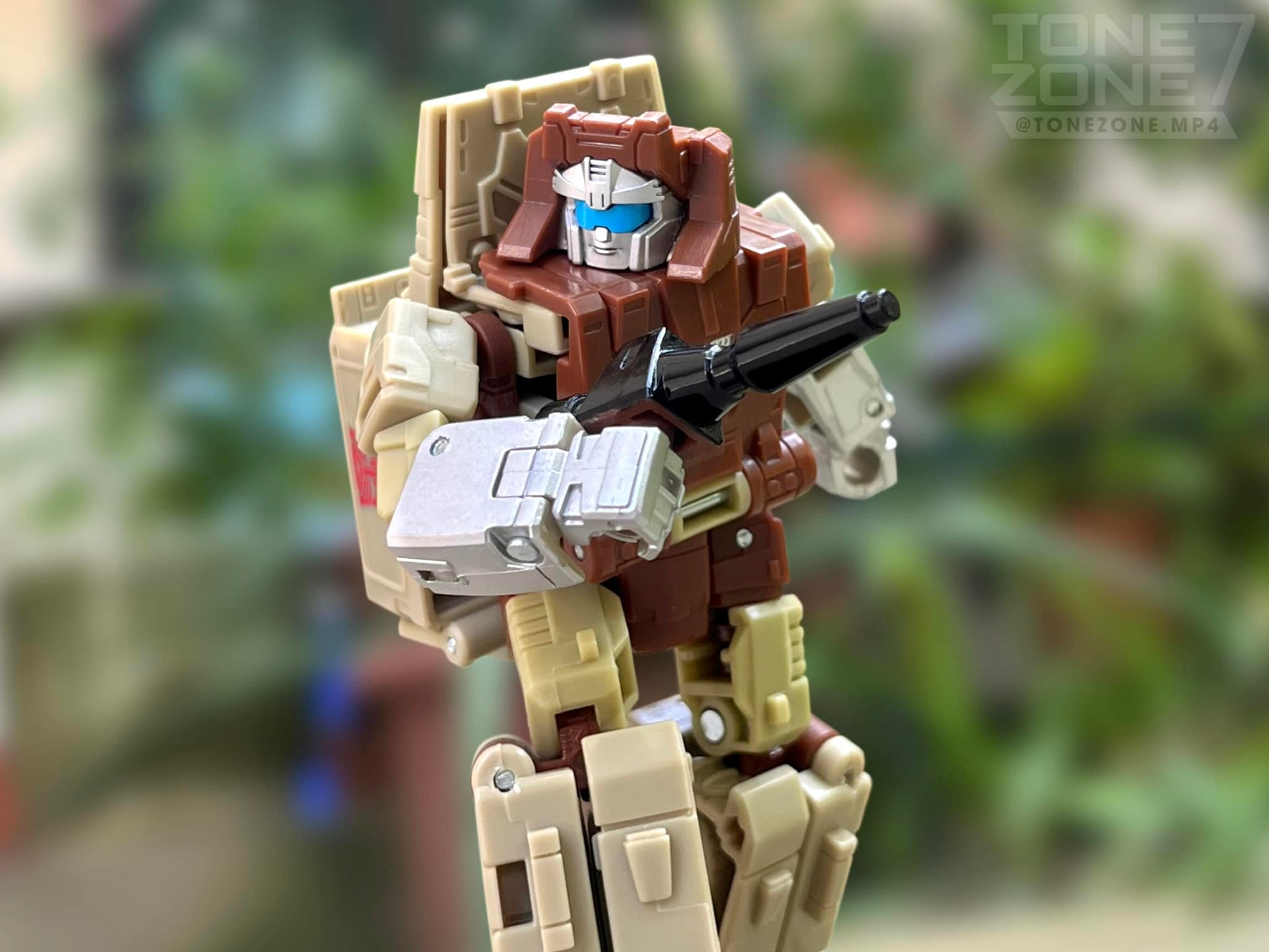Transformers G1 Retro Outback review and upgrade wishes