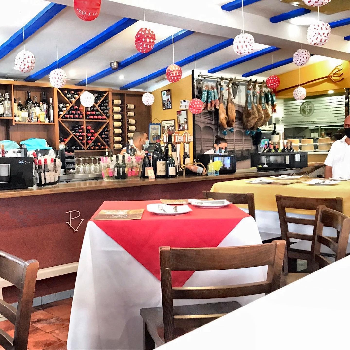 taberna-plaza-vieja-fuengirola