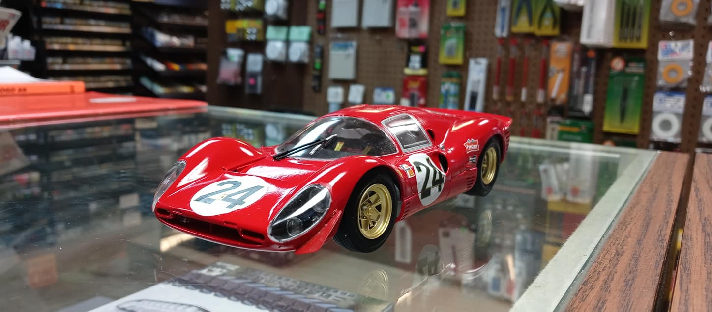 Fujimi 1/24th scale Ferrari 330P4 model