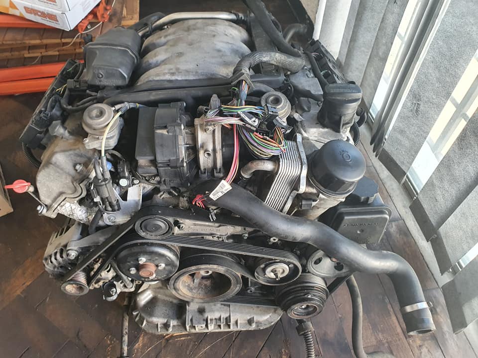 Mercedes-Benz 112 engine with very... - Cosmerc Motor Spares | Facebook